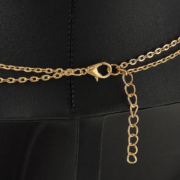 Gold Double Layered Bar Pendant Necklace - Picture 3 of 3